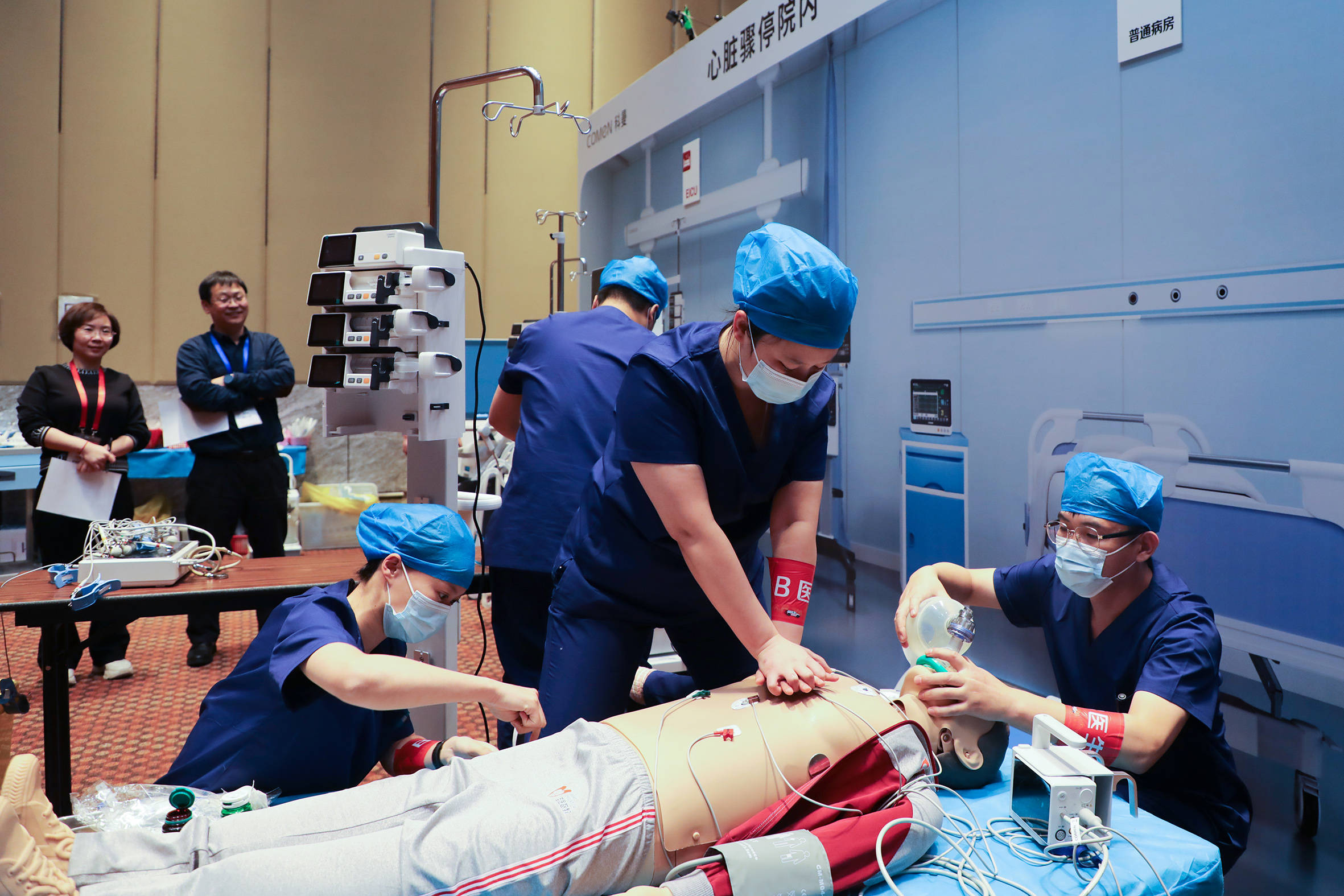 中国代表团抵达东京，备战全方位策略出炉